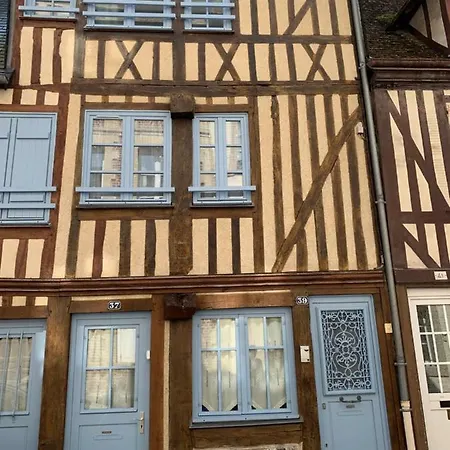 The Happy House Honfleur